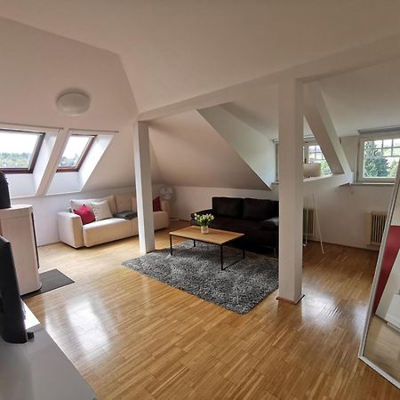 Moderne Dachgeschosswohnung Zentral By Seebnb Velden am Wörthersee Kültér fotó
